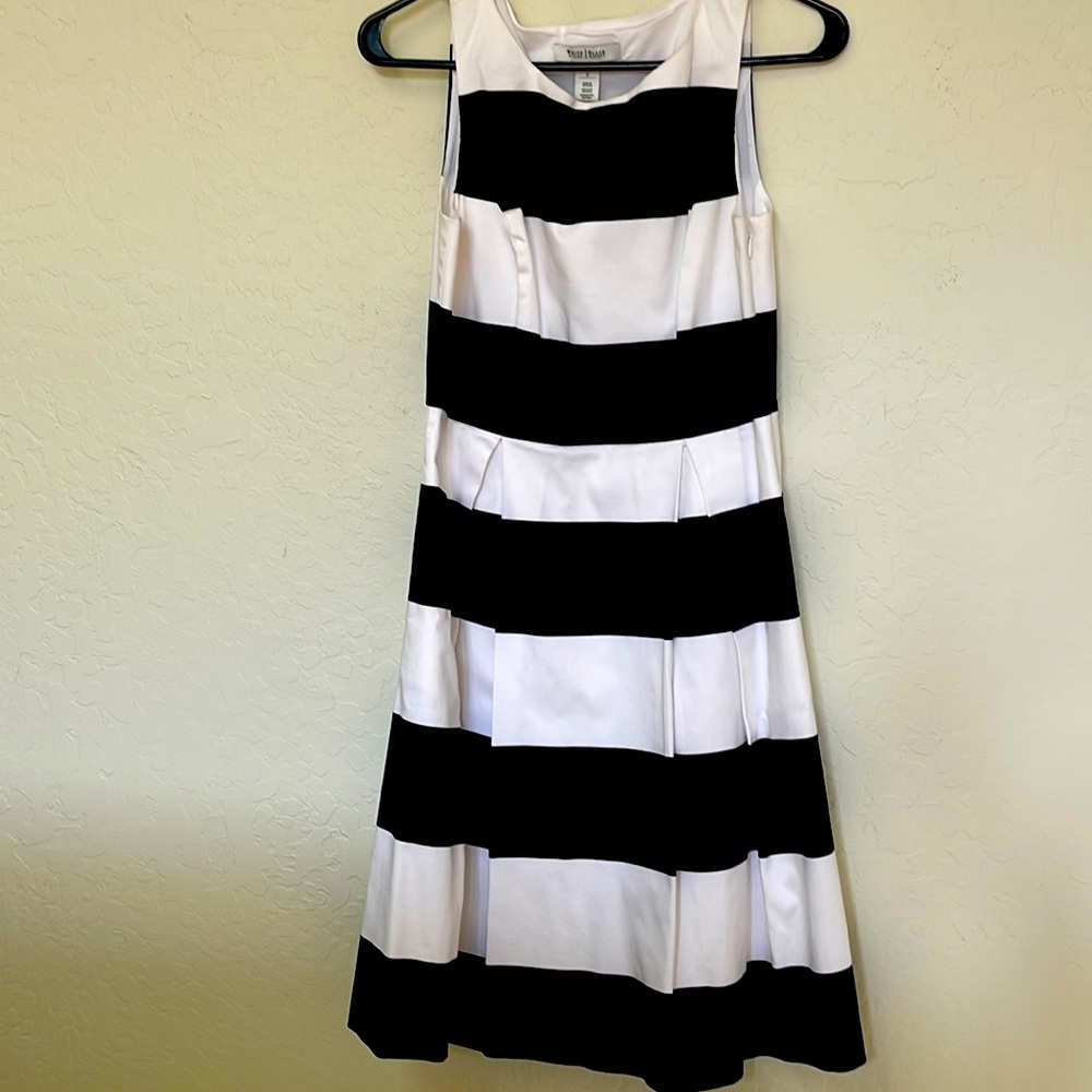 Black and white dress WHBM